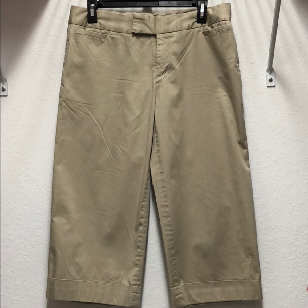 🏖Khaki Capris 🌅